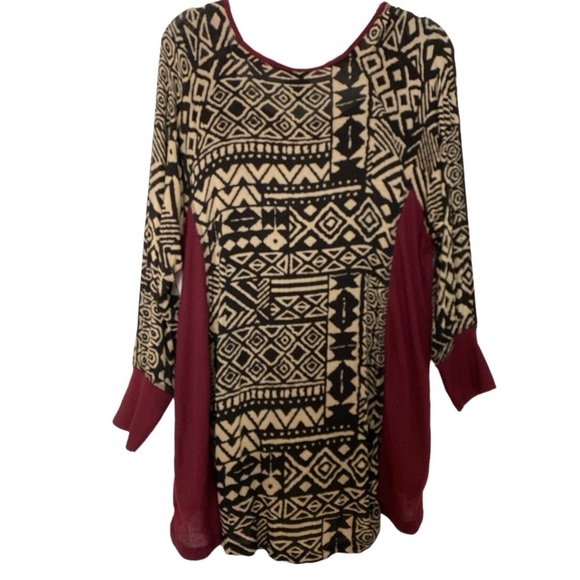 Bobeau tunic, black & brown print with maroon ribbed fabric on the sides.2X boho - Picture 4 of 6